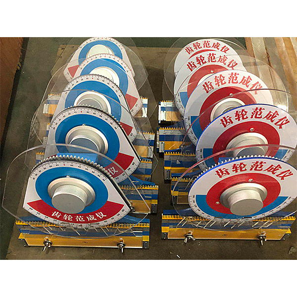 渐开线齿轮范成尝试台(图1) 渐开线齿轮范成尝试台,电动门与中控锁示教尝试台