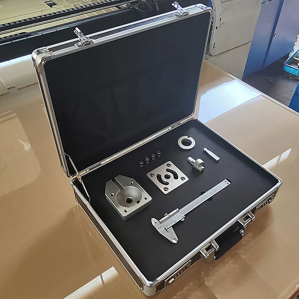 齿轮传动机能尝试台,机器体系立异搭接及活动测试尝试台(图4) 齿轮传动机能尝试台,机器体系立异搭接及活动测试尝试台(图4)